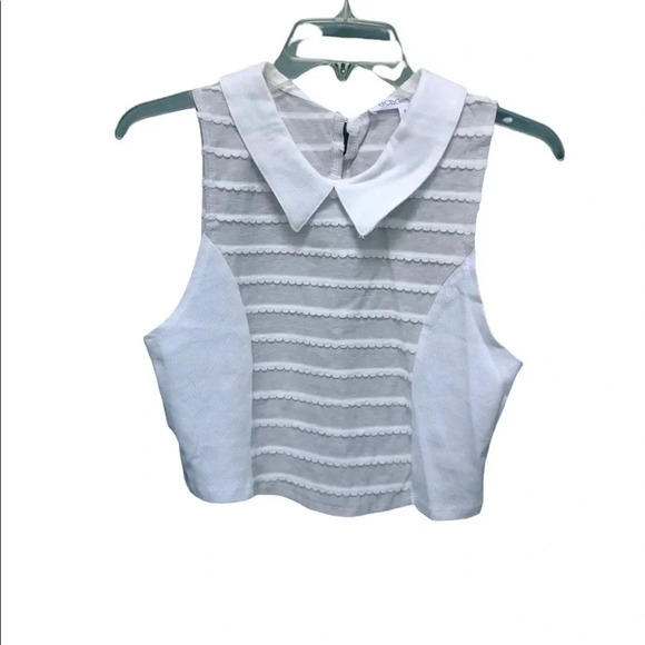 NWT BCBGENERATION COLLARED CROP TANK - Picture 1 of 4